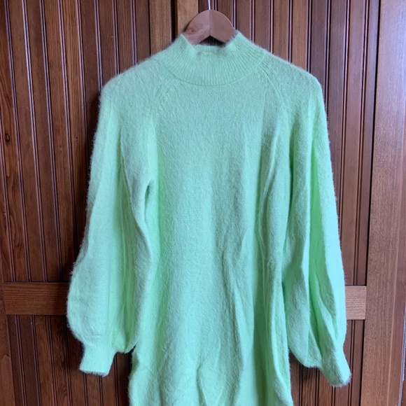 BARDOT MINT GREEN MINI SHORT SWEATER DRESS SIZE SMALL - Picture 3 of 8